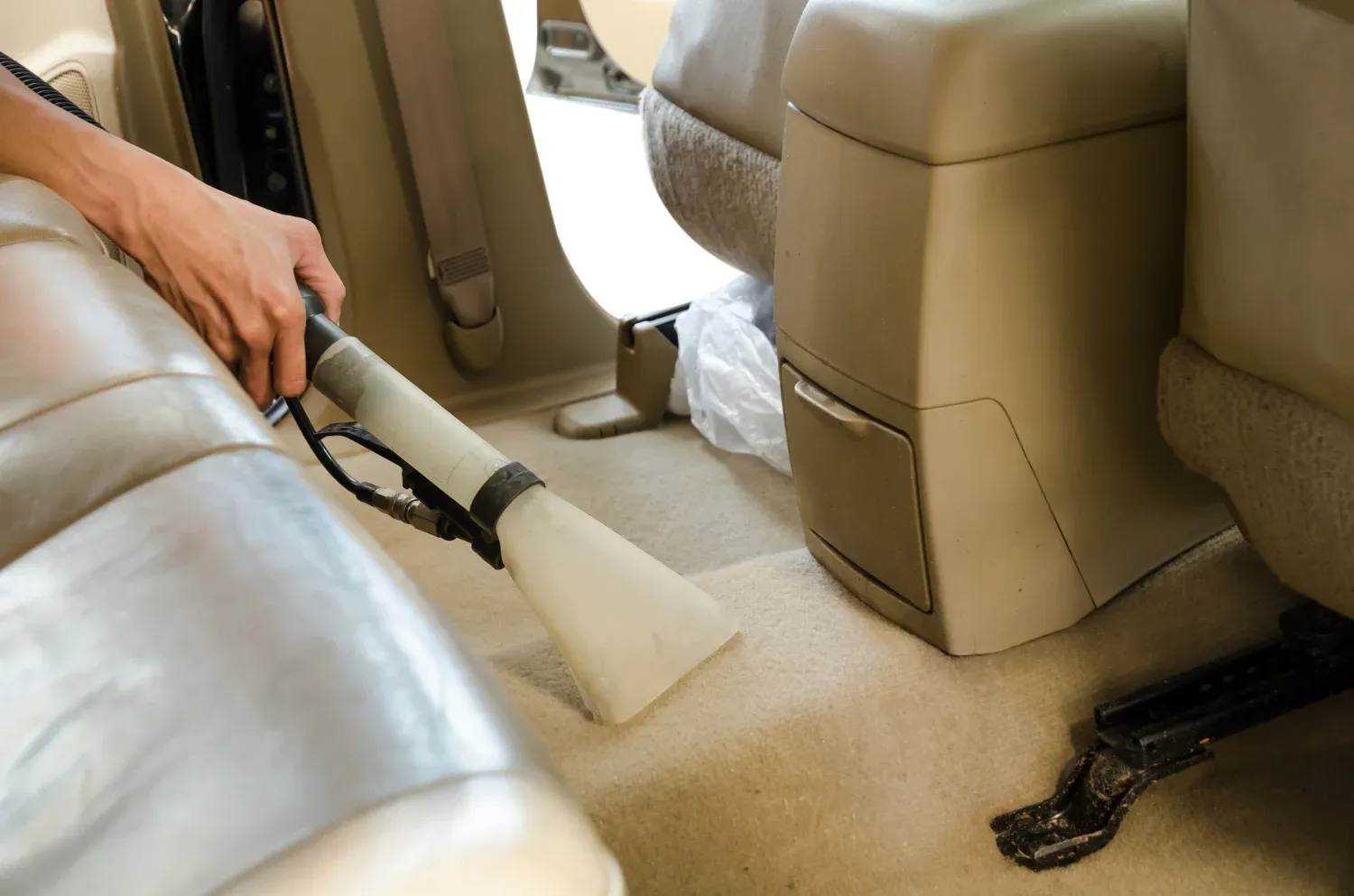 VEHICLE & CAR INTERIOR CLEANING SERVICE IN PORT MOODY, BC