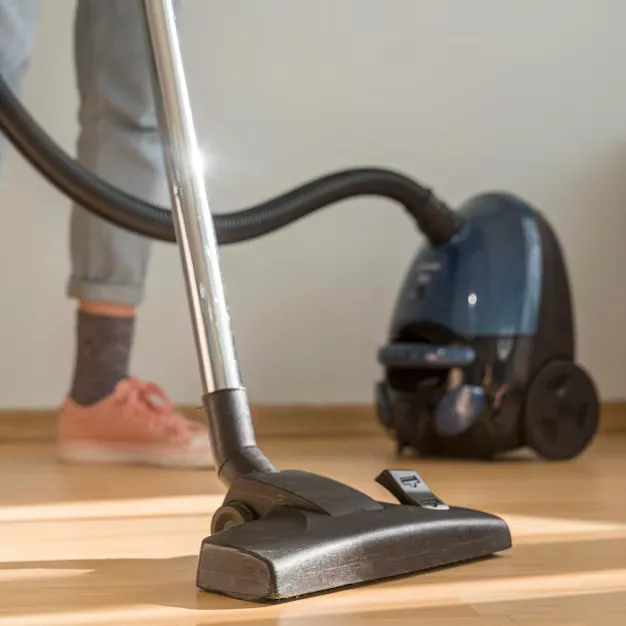 how to clean engineered hardwood floors